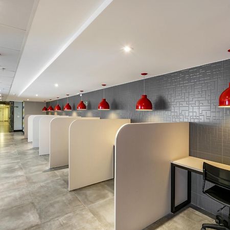 Home Studio - Apartamento Central - Ayn026 Куритиба Экстерьер фото
